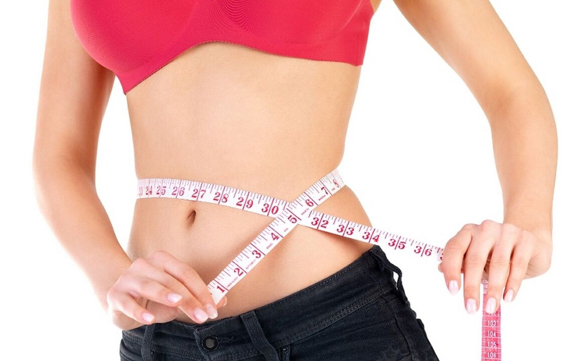 Circunferencia de la cintura al perder peso en 10 kg por mes. 
